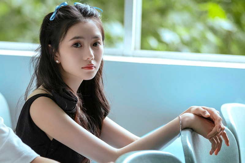 Ngắm vẻ đẹp sao nữ 10X bị ghét nhất Trung Quốc