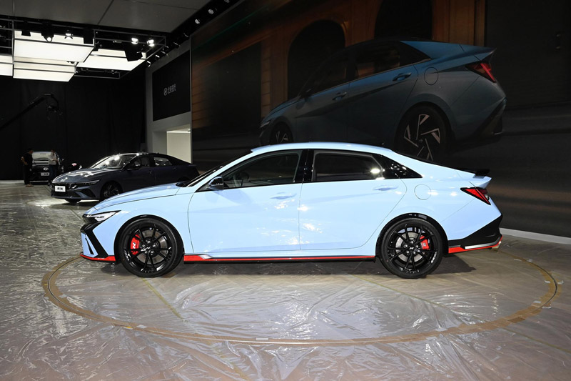 Hyundai Elantra N 2024 chốt giá gần 840 triệu đồng