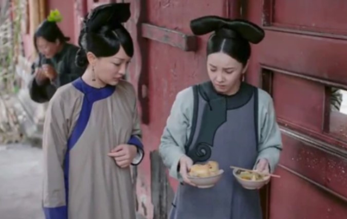 Vì sao phi tần bị đày vào lãnh cung nhưng các thái giám tranh nhau theo hầu hạ?