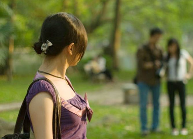 Nhịn ăn nhịn mặc nuôi bạn trai ăn học, cô gái nhận ngay quả đắng khi anh ta thành đạt