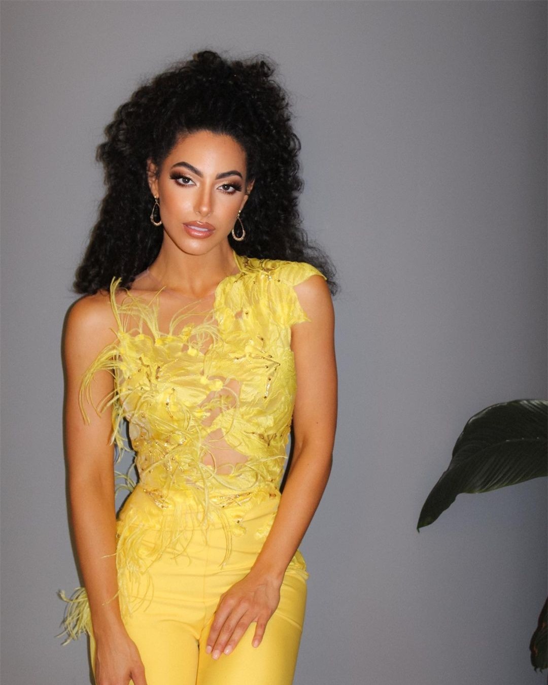 Người đẹp 30 tuổi bị chê già khi đăng quang Hoa hậu Hòa bình Mỹ ảnh 10