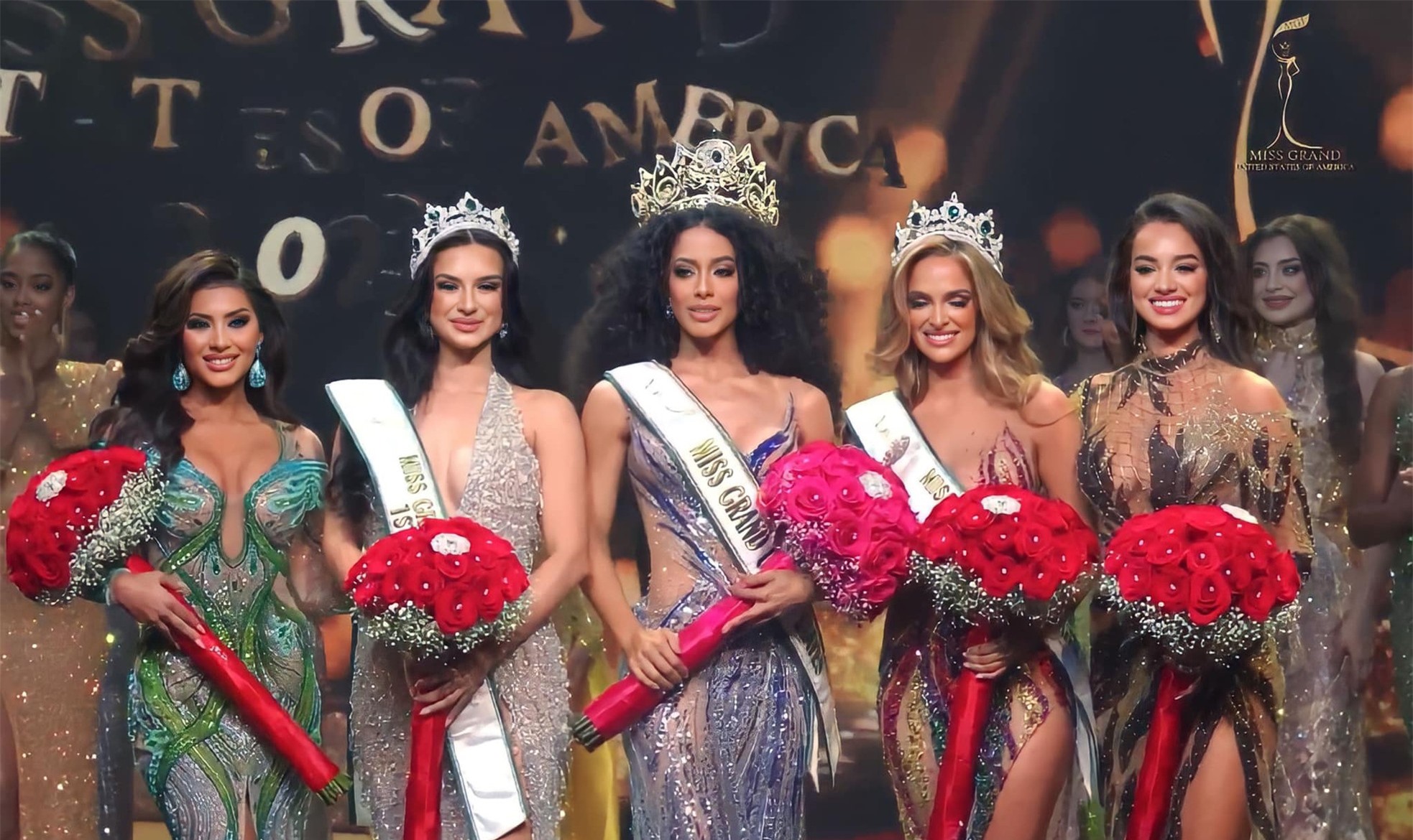 Người đẹp 30 tuổi bị chê già khi đăng quang Hoa hậu Hòa bình Mỹ ảnh 2