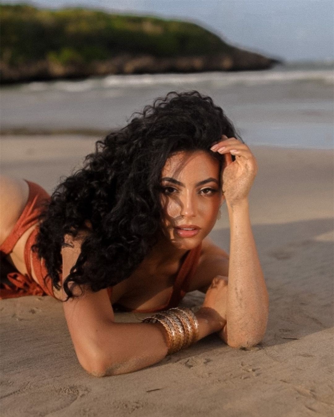 Người đẹp 30 tuổi bị chê già khi đăng quang Hoa hậu Hòa bình Mỹ ảnh 22