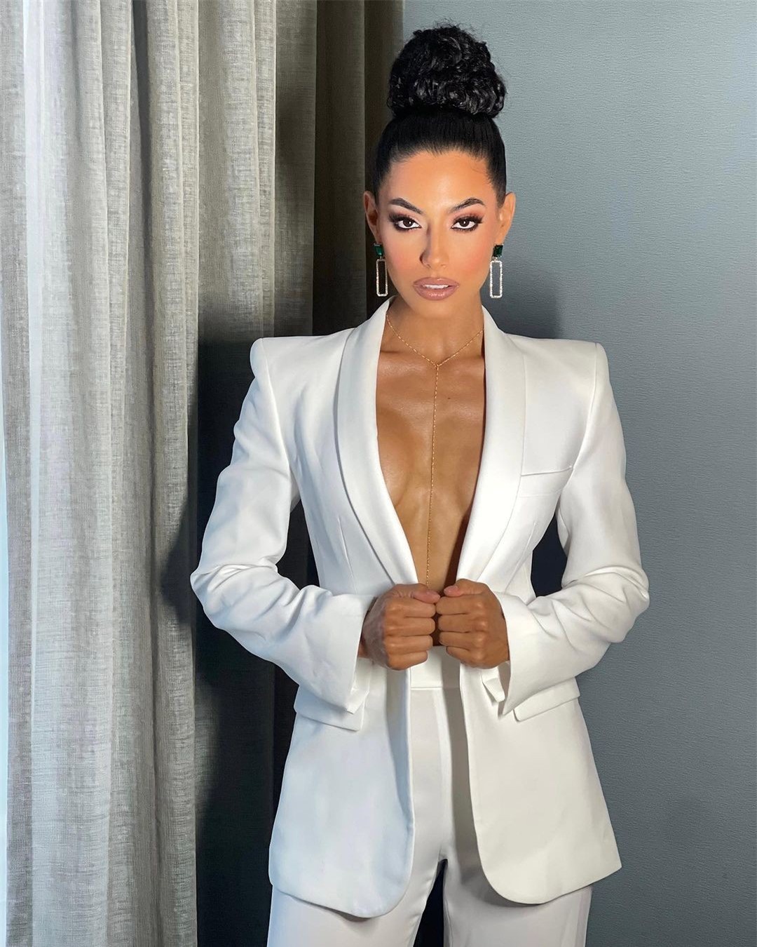 Người đẹp 30 tuổi bị chê già khi đăng quang Hoa hậu Hòa bình Mỹ ảnh 3