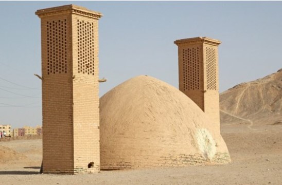 Loại "tủ lạnh" 2.400 năm tuổi của người Ba Tư: Cao hơn 18m, thể tích 6.500m3, không dùng điện vẫn bảo quản được đồ ăn