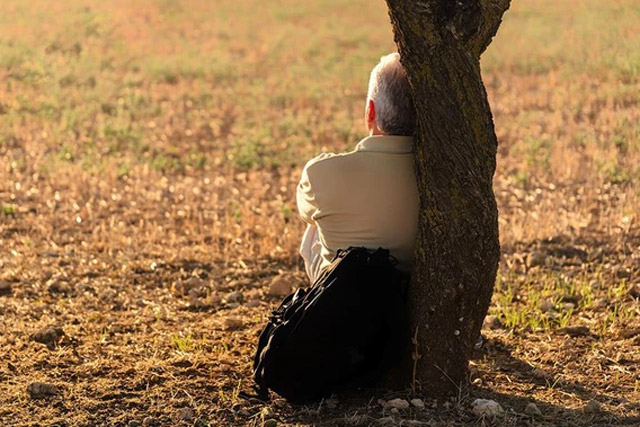 Lương hưu 32 triệu đồng/tháng, chú tôi chi 1 nửa thuê giúp việc chứ không nhờ họ hàng chăm sóc chỉ vì điều này