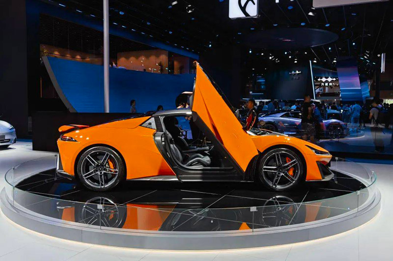 Siêu xe Trung Quốc công suất 1.225 mã lực, tăng tốc 0-100 km/h trong 1,9 giây, giá hơn 4 tỷ đồng