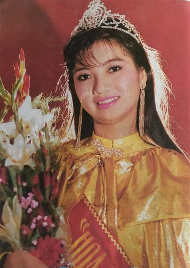 Hoa hậu Việt bỏ showbiz vì thị phi, đẹp nhất nhì thập niên 90s, tuổi ngũ tuần ngắm càng say - 2