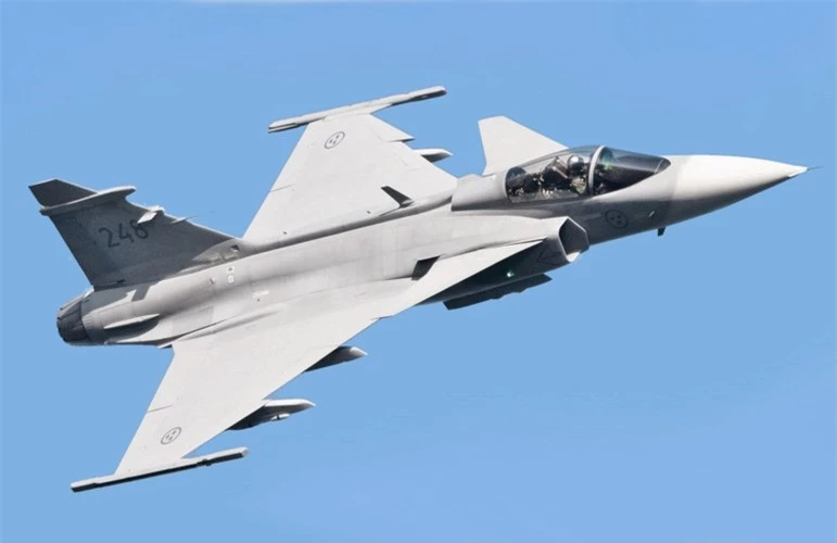 JAS-39 Gripen sắp tham chiến có điểm nổi trội nào so với MiG-29 và Su-27? ảnh 7