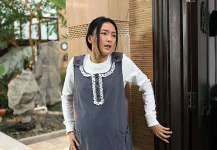 Vợ bầu 8 tháng, chồng vẫn đặt vé đi du lịch cùng nhóm bạn thân