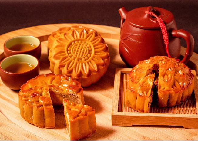 7 mẹo hay giúp ăn bánh trung thu thả ga mà không bị tăng cân