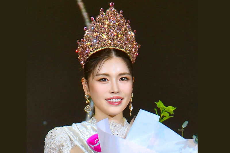 Chiêm ngưỡng "vẻ đẹp không góc chết" của tân Hoa hậu Hoàn vũ Hàn Quốc 2023