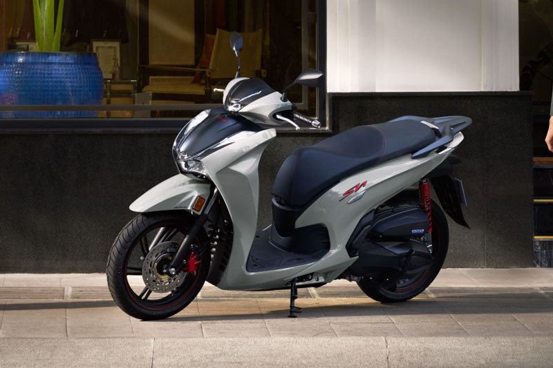 Bảng giá xe ga Honda tháng 9/2023: Ưu đãi lớn