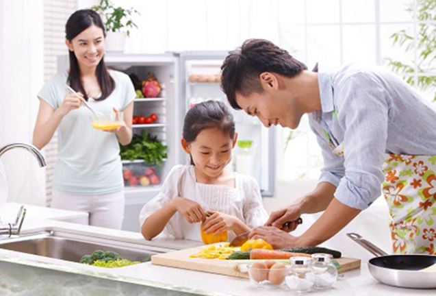 Khi đàn ông nấu nướng: Giữ lửa hạnh phúc