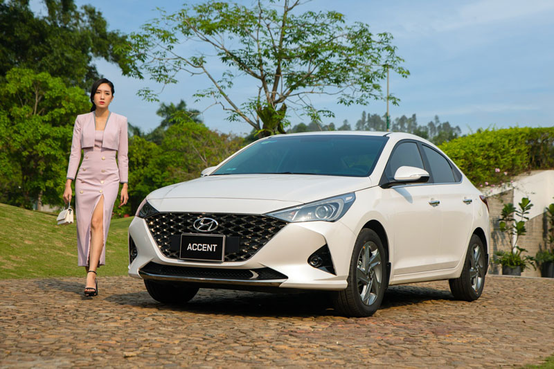 Hyundai Accent giảm giá ‘khủng’, quyết giành khách với Toyota Vios, Honda City