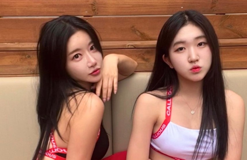 Người phụ nữ gây sốt vì 50 tuổi mà trông trẻ như con gái 20 tuổi