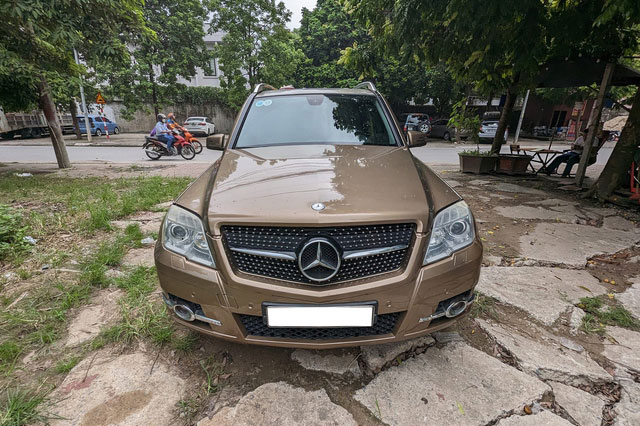 Bán Mercedes-Benz GLK 300 giá 360 triệu, chủ xe chia sẻ: 'Riêng tiền phụ tùng đã tốn 250 triệu'