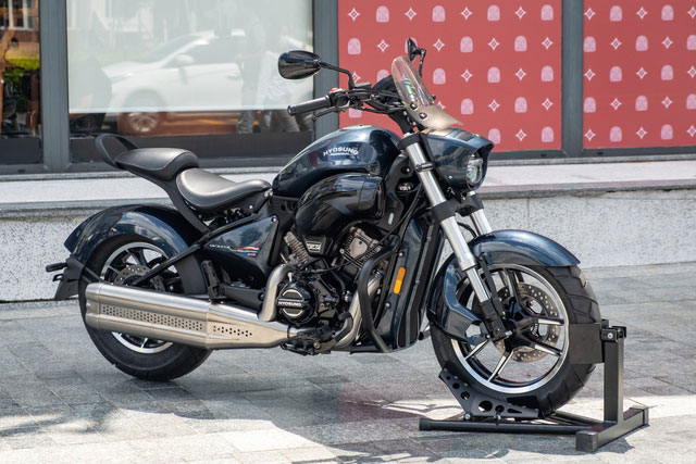 Chi tiết Hyosung GV300R vừa ra mắt Việt Nam: Giá 148 triệu, cùng cỡ Honda Rebel 300 đã ngừng bán