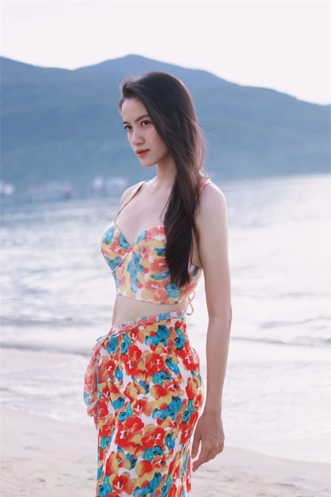 Thành tích học vấn đáng nể của Á hậu 2 Hoa hậu Hòa bình Việt Nam ảnh 1
