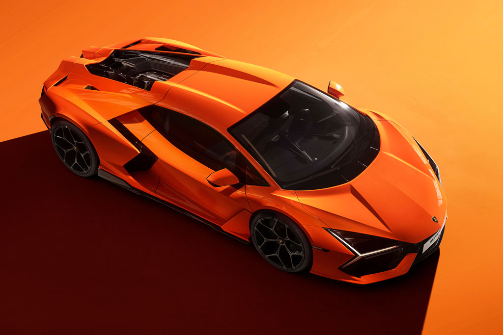 Chi tiết siêu xe Lamborghini Revuelto: Công suất 1.001 mã lực, giá gần 33 tỷ đồng