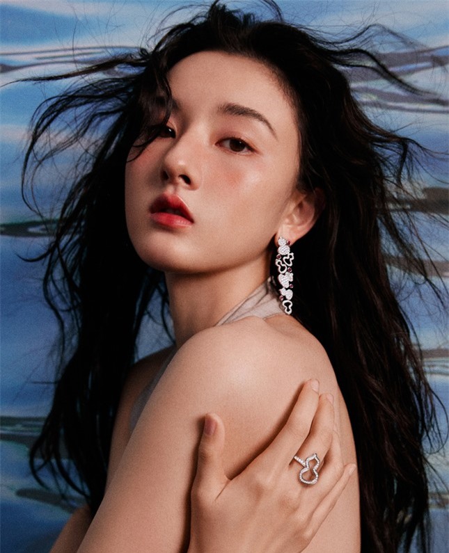 Nữ diễn viên bị tố lập công ty ma, trốn thuế ảnh 1