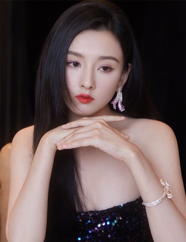 Nữ diễn viên bị tố lập công ty ma, trốn thuế ảnh 2