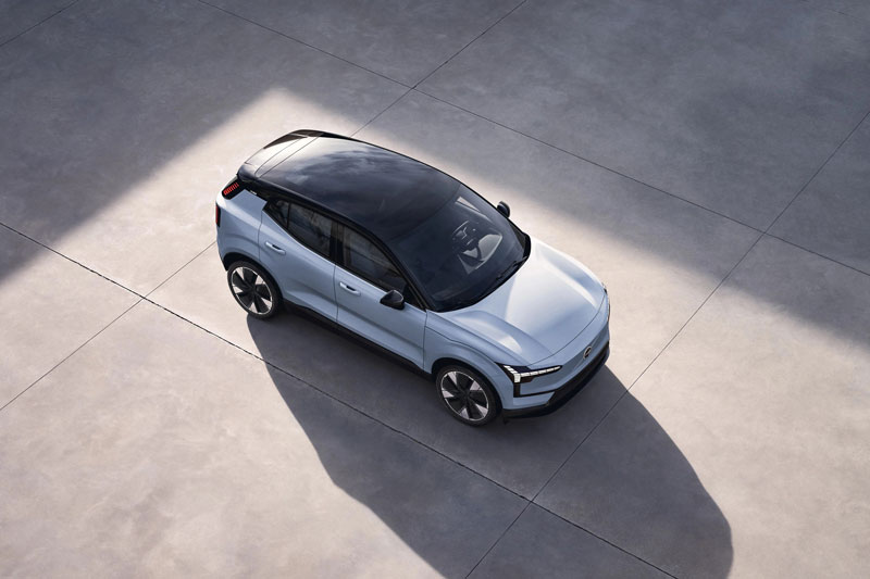 SUV công suất 428 mã lực, giá hơn 1 tỷ đồng ở Đông Nam Á