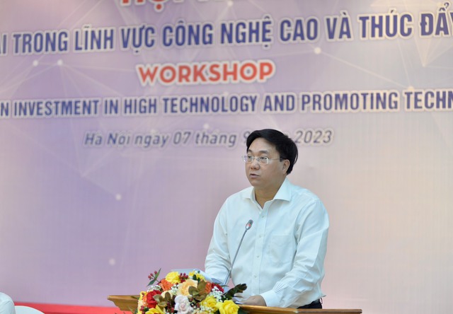 Thu hút đầu tư nước ngoài trong lĩnh vực công nghệ cao và thúc đẩy chuyển giao công nghệ
