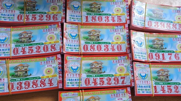 Bộ Tài chính nói gì khi dư luận cho rằng mua bán xổ số online “không quản được thì cấm”?