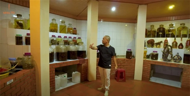Biệt phủ đi mỏi chân không hết tại xứ Nghệ: Xây cách đây gần 20 năm nhưng vẫn nguyên vẻ đẹp với thời gian - Ảnh 13. Biệt phủ đi mỏi chân không hết tại xứ Nghệ: Xây cách đây gần 20 năm nhưng vẫn nguyên vẻ đẹp với thời gian - Ảnh 13.