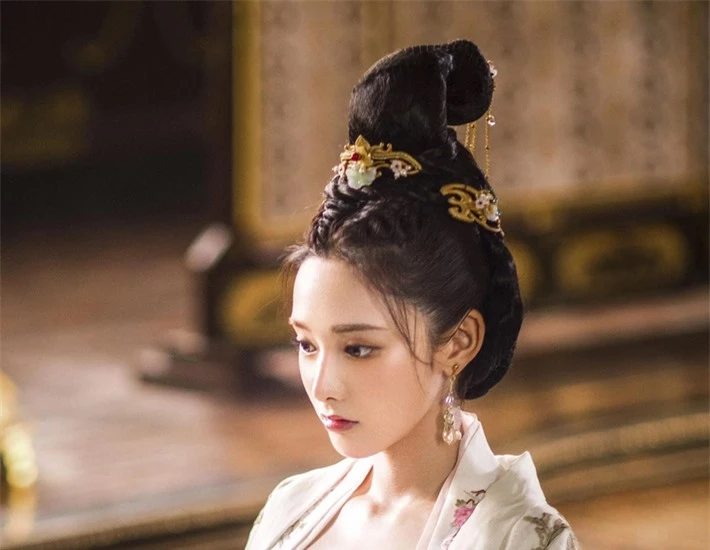 Chuyện nữ nhân “nạ dòng” vẫn đắc sủng, được phong Thái hậu khi Hoàng đế vẫn còn sống, đưa con trai nối ngôi bằng mưu kế thâm sâu - Ảnh 4. Chuyện nữ nhân “nạ dòng” vẫn đắc sủng, được phong Thái hậu khi Hoàng đế vẫn còn sống, đưa con trai nối ngôi bằng mưu kế thâm sâu - Ảnh 4.