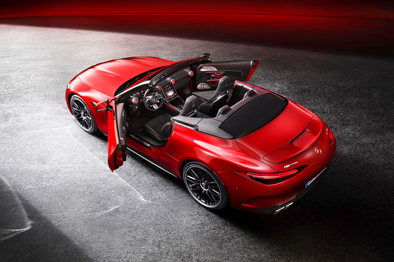 Khám phá xe mui trần Mercedes-AMG SL 63 4MATIC Plus 2024, giá hơn 6,4 tỷ đồng