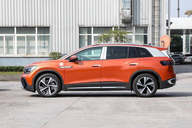 SUV công suất 313 mã lực, thiết kế bắt mắt, giá gần 690 triệu đồng