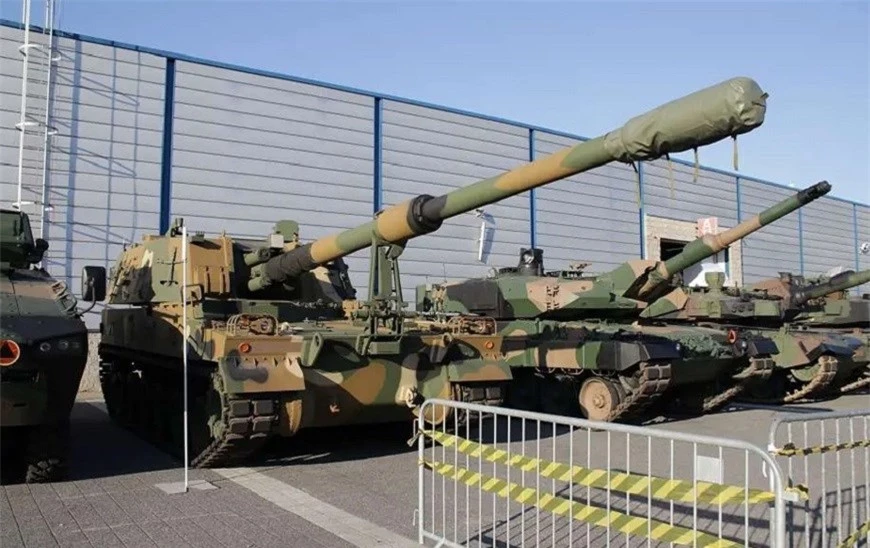 Quân sự thế giới hôm nay (10-9): Ba Lan mua hàng trăm pháo tự hành “Thần sấm” K9A1