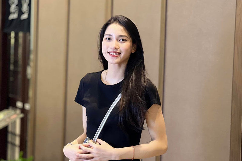 'Nàng thơ' mới của bóng chuyền Việt Nam khoe vẻ đẹp cuốn hút