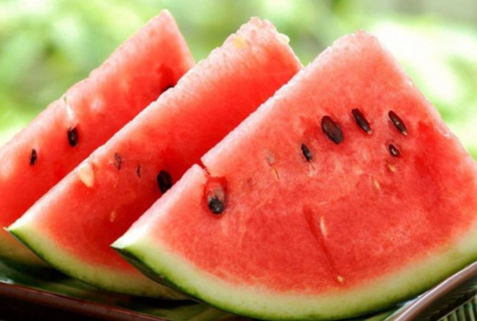 4 loại hạt trái cây chúng ta thường bỏ đi nhưng lại là 'thần dược' cho sức khỏe