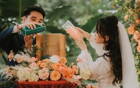 Vì sao cổ nhân lại nói thà cho mượn nhà làm đám tang chứ không cho mượn nhà làm đám cưới?