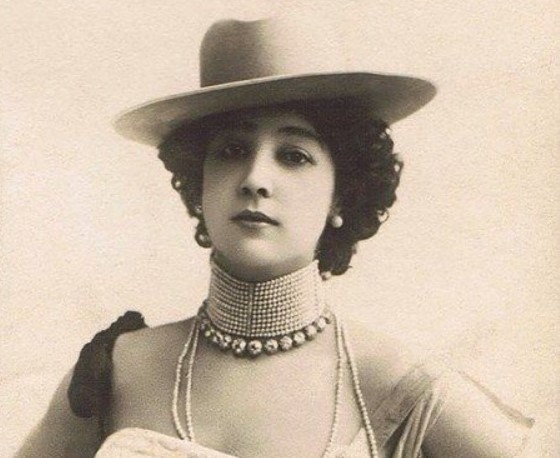 Chiêm ngưỡng vẻ đẹp chân thực không cần photoshop của phụ nữ xưa