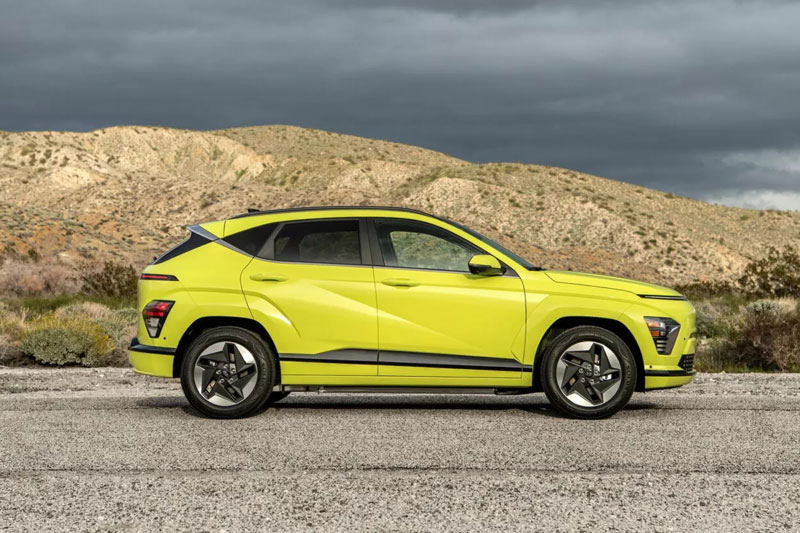 Hyundai Kona 2024 trình làng: Nhiều tùy chọn động cơ, giá khởi điểm gần 570 triệu đồng