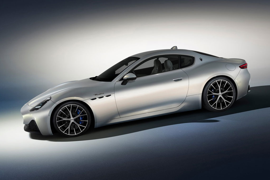 Top 10 xe hơi Italia tốt nhất năm 2023