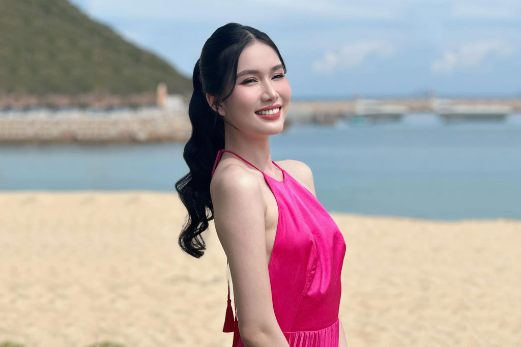 Nhan sắc mặn mà của á hậu sắp kết hôn với chồng doanh nhân