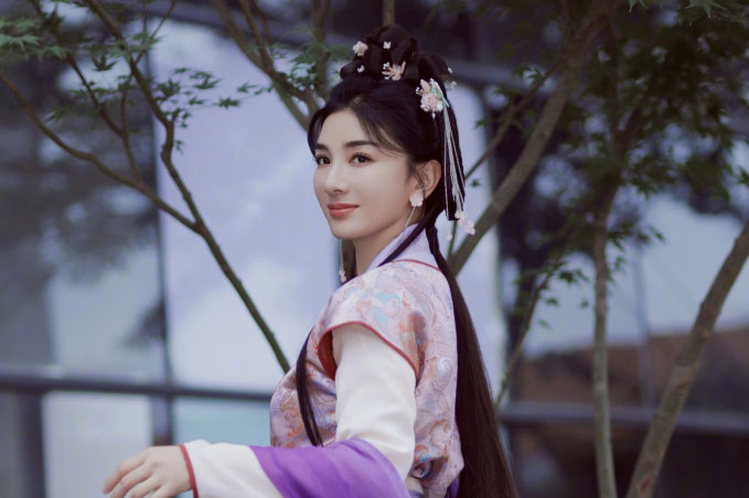 Mỹ nhân Lên Nhầm Kiệu Hoa tái hiện vai diễn kinh điển: Sau 23 năm vẫn trẻ đẹp khó tin, ăn đứt "bản sao Triệu Lộ Tư"