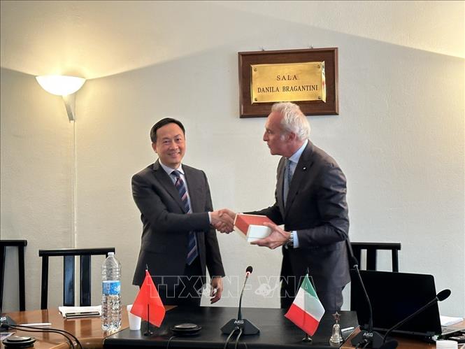 Việt Nam thúc đẩy đưa nông sản sạch và chất lượng cao vào thị trường Italy