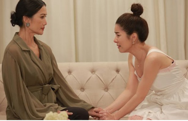 Lúc sang xin dâu thấy con riêng của tôi khóc, mẹ chồng có hành động khiến họ nhà gái ngạc nhiên