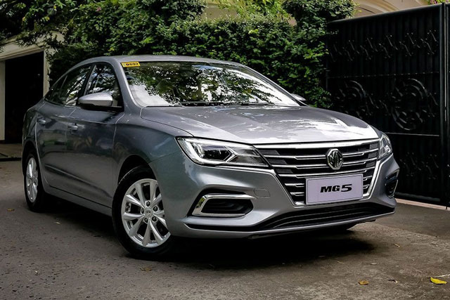 MG5 bản số sàn sắp về Việt Nam: Giá dự kiến hơn 300 triệu, đấu ‘thẳng căng’ với mọi xe dịch vụ trên thị trường