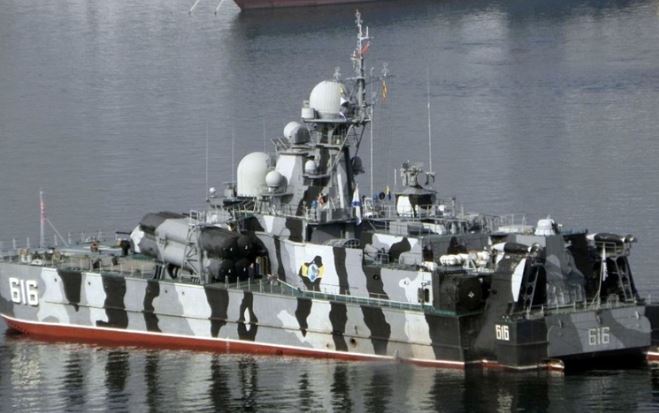 Quân sự thế giới hôm nay (16/9): Xuồng tự sát Ukraine tấn công tàu tên lửa lớp Samum của Nga