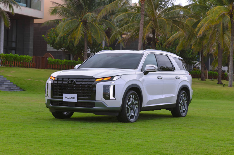 Đánh giá nhanh Hyundai Palisade, đối thủ của VinFast VF 9