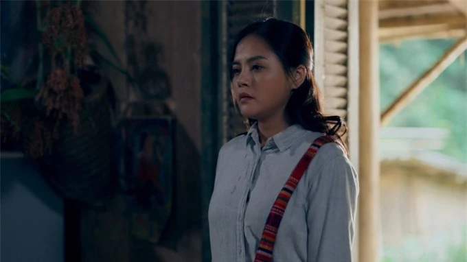 Nữ chính vừa tái xuất phim Việt giờ vàng liền được khen hết lời, diễn hay còn có màn lột xác tạo hình