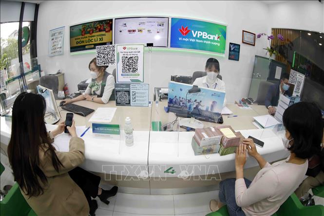 Ngân hàng giảm thêm lãi suất cho khách hàng vay hiện hữu