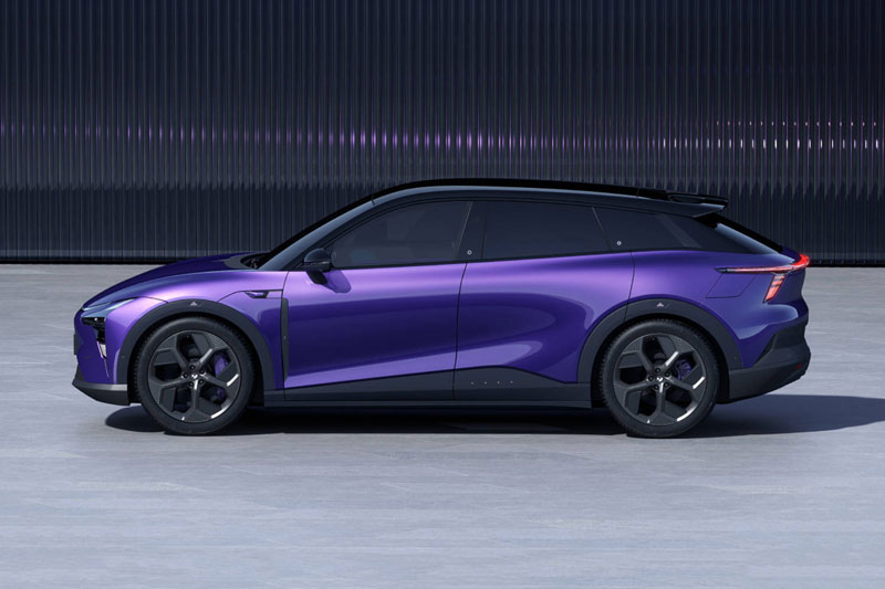 SUV đẹp như Lamborghini Urus, công suất 544 mã lực, giá rẻ bất ngờ 